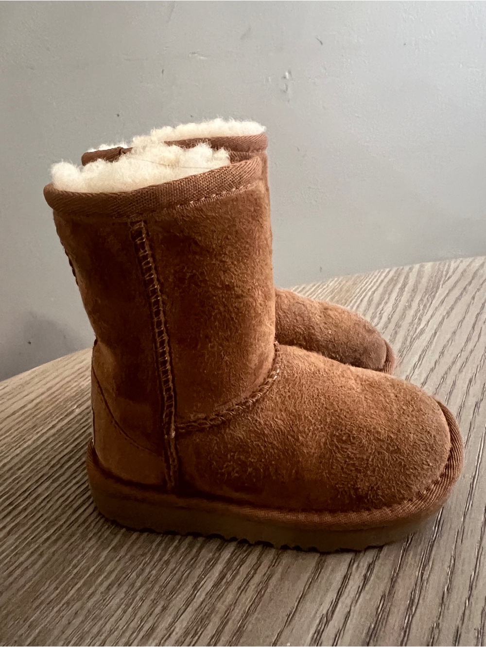 Ugg boots size 7c